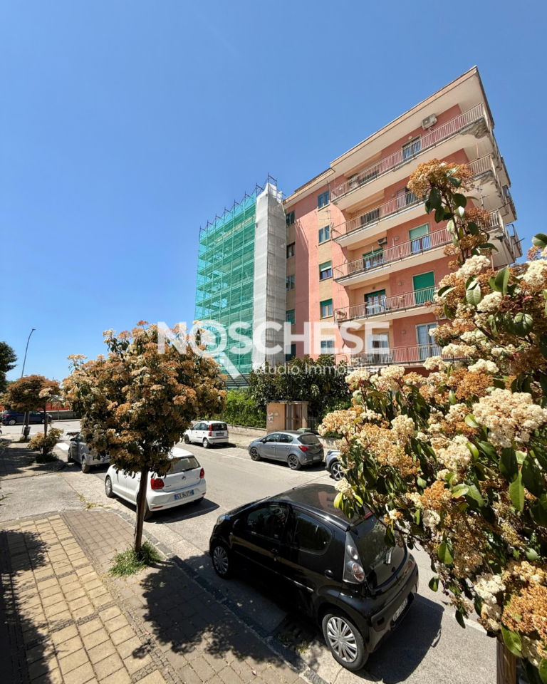 Pontecagnano F. CENTRO, 5 VANI 2WC di 140mq ca +. Balconate, CANTINA, PORZ. SOTTOTETTO e POSTO AUTO.